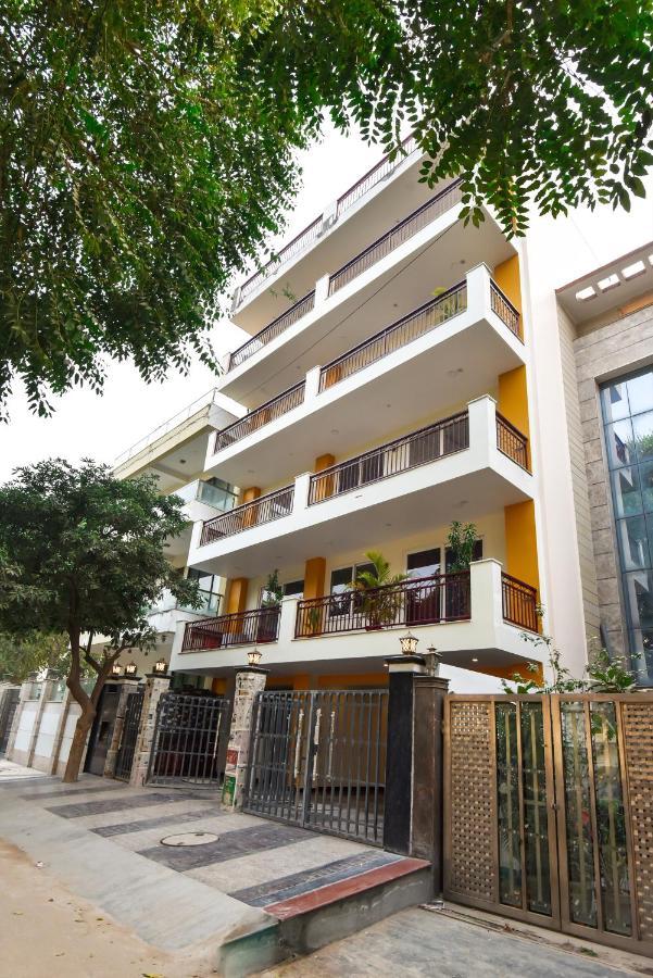Bedchambers Serviced Apartments, Sector 38 คูร์เคาน์ ภายนอก รูปภาพ